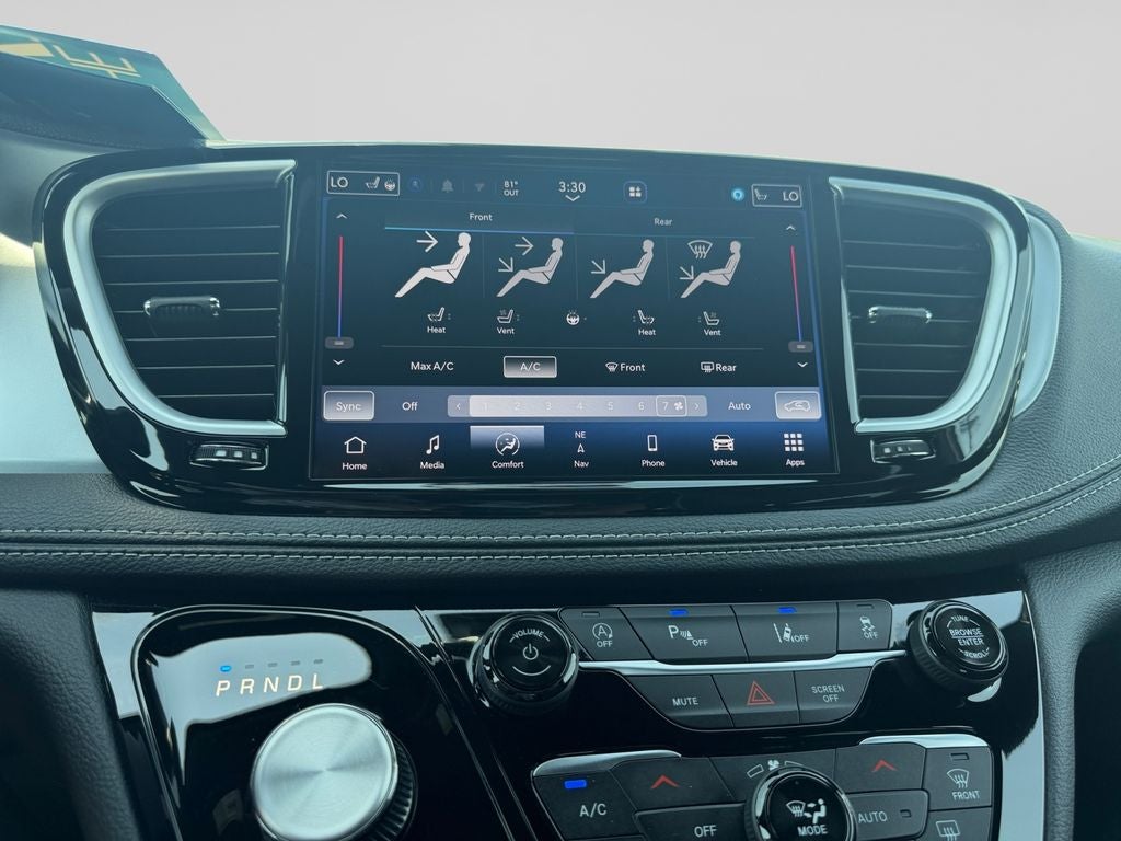 2026 Chrysler Pacifica Limited