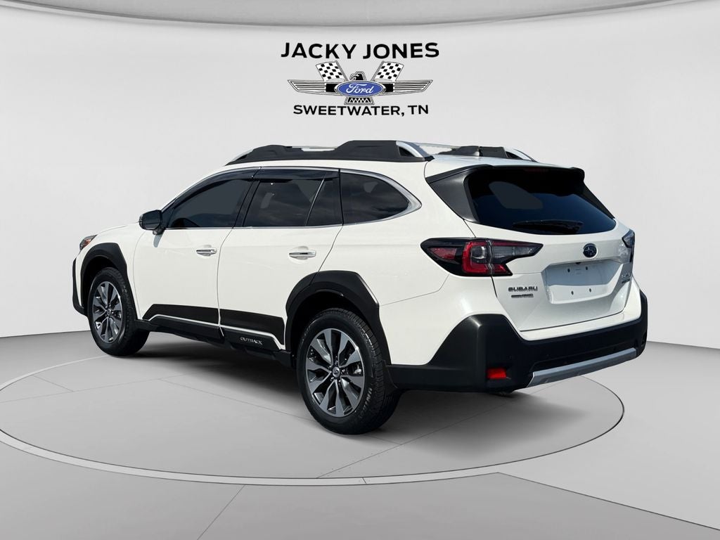 2024 Subaru Outback Touring XT