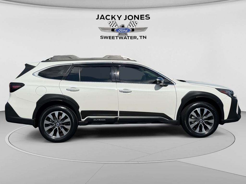2024 Subaru Outback Touring XT