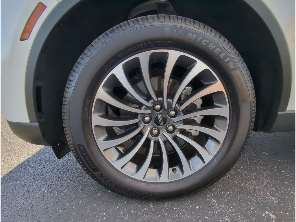 2022 Lincoln Aviator Standard