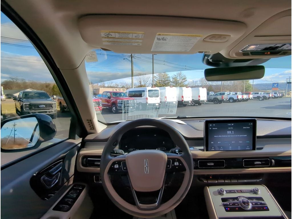 2022 Lincoln Aviator Standard