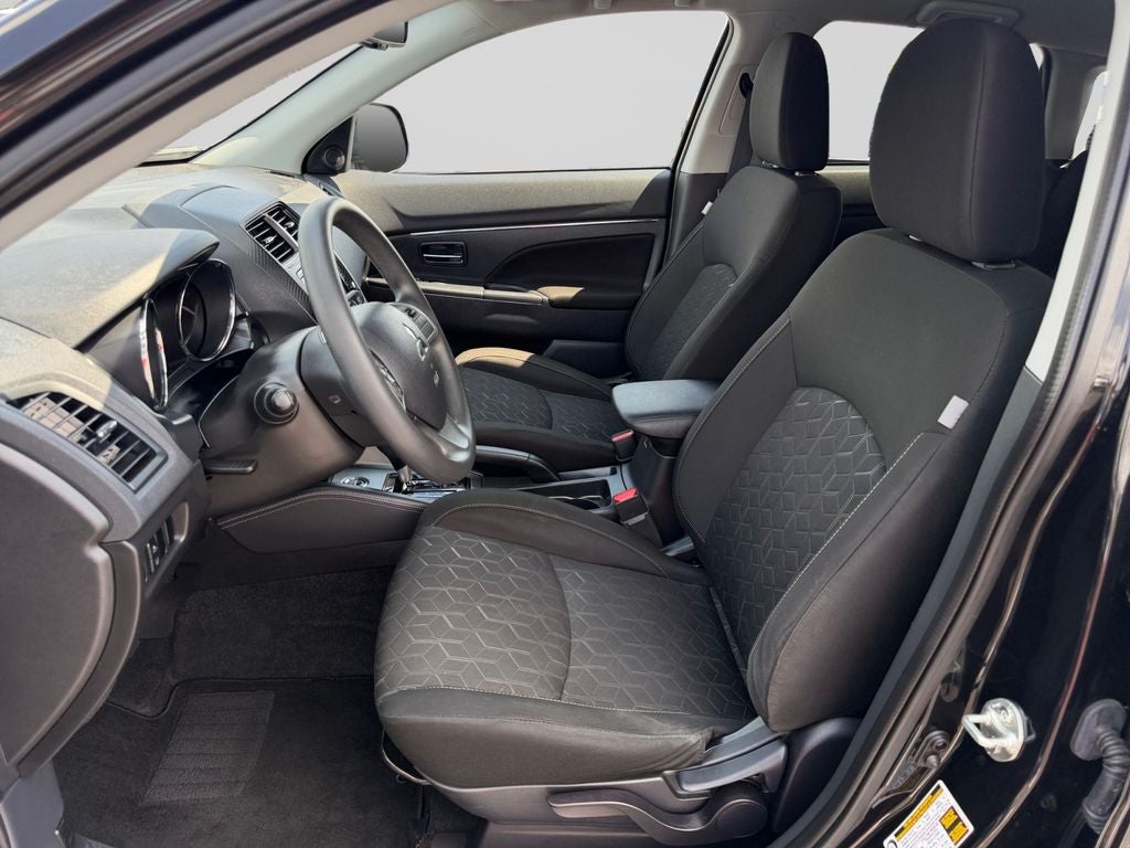 2023 Mitsubishi Outlander Sport ES