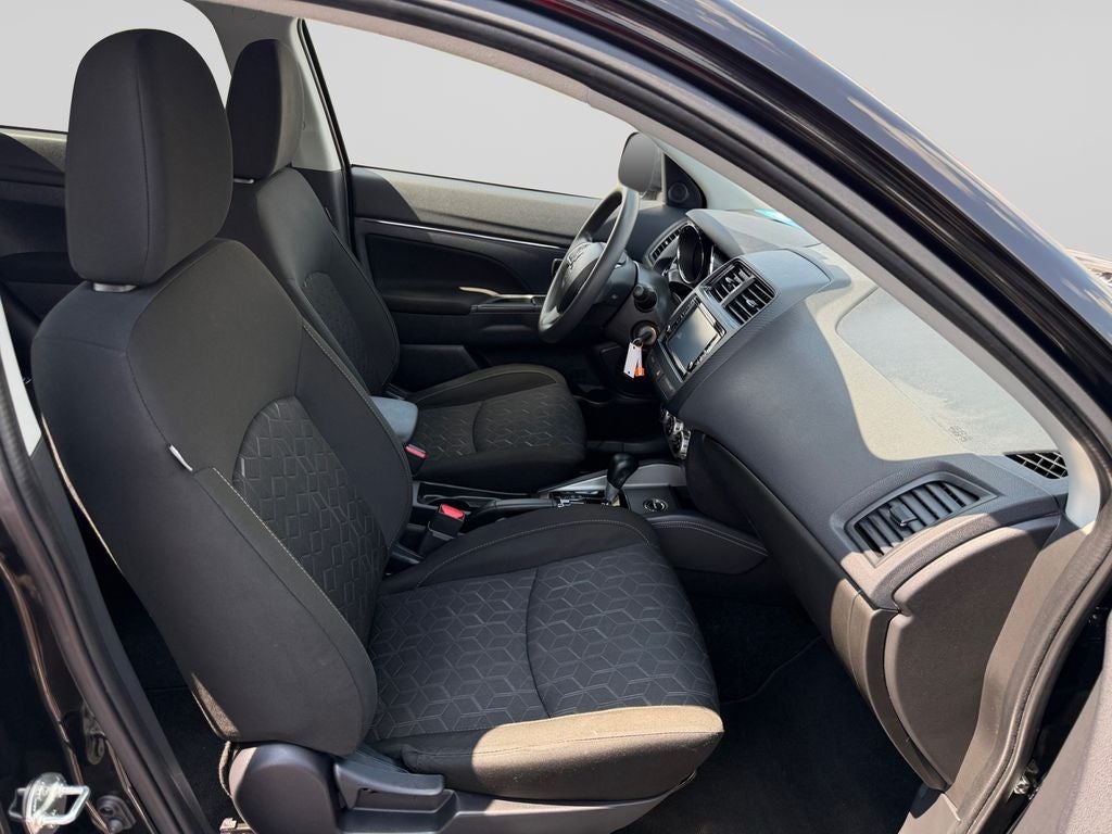 2023 Mitsubishi Outlander Sport ES